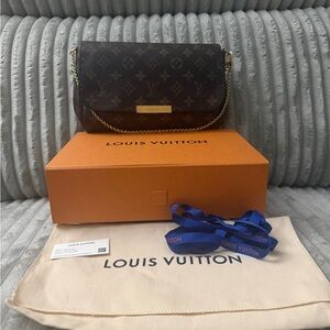 Louis Vuitton Favorite PM Monogram
